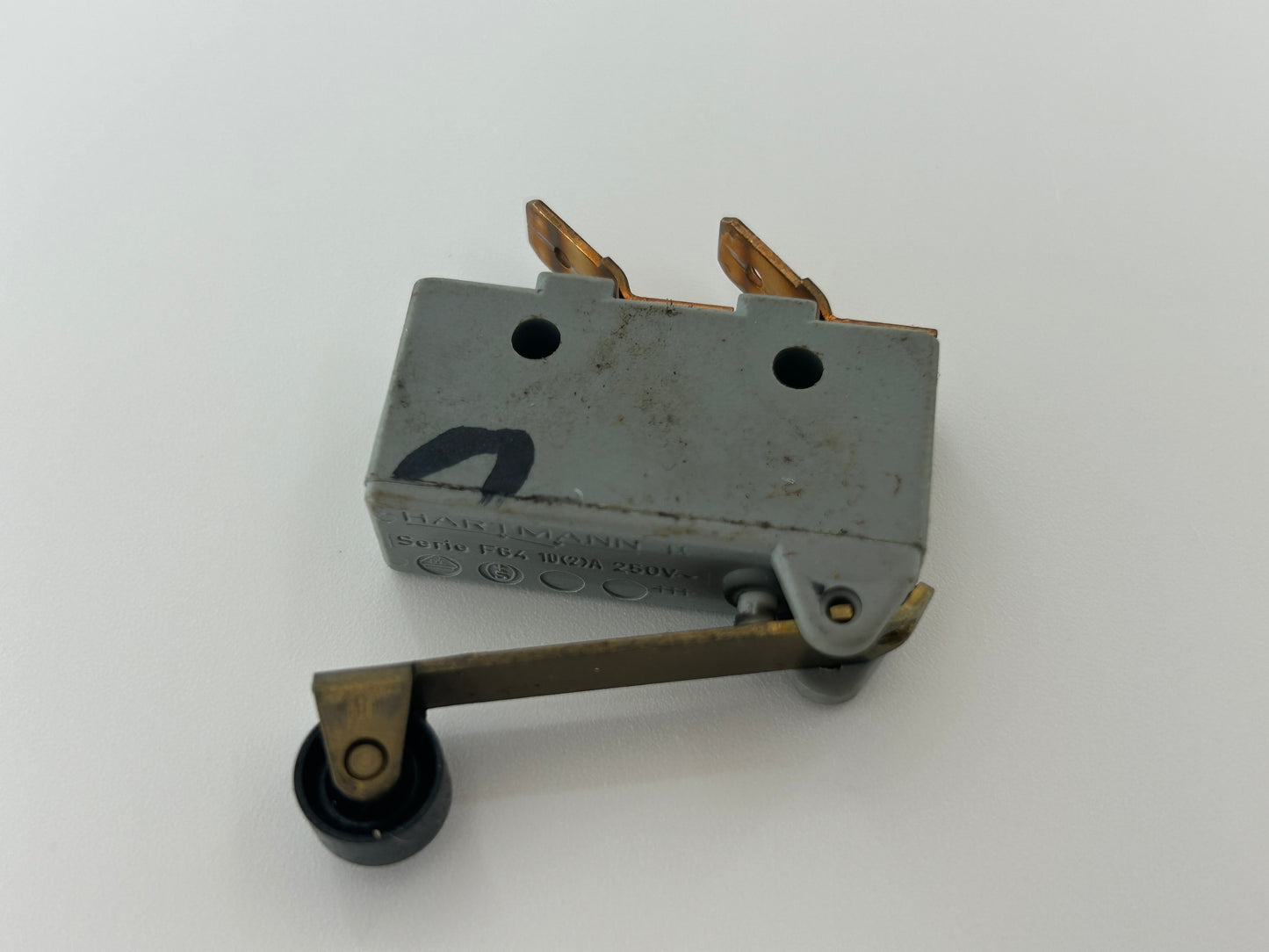 Novoferm Modell 500 Endschalter Sensor Schalter Hallsensor Taster Endanschlag Positionsschalter Microschalter Kontaktschalter Tastkontakt ID Geber