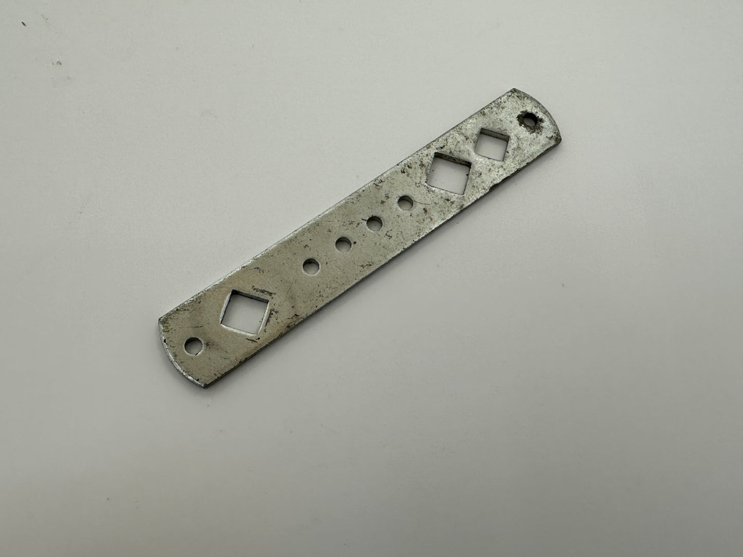 Bosch Comfortlift angle fastening bracket holder retaining bracket emergency release
