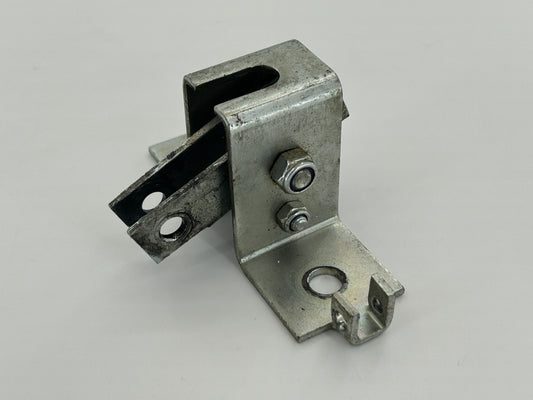 Bernal BA2000 Torwinkel Sturzwinkel Halterung Haltewinkel Torbeschlagswinkel