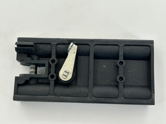 Bernal BA2000 Laufwagen Mitnehmer Schlitten Zugschlitten Motorwagen Laufkatze Laufbock Gleitschlitten Laufschuh Laufschlitten Rollenwagen Führungsschlitten Antriebsschlitten