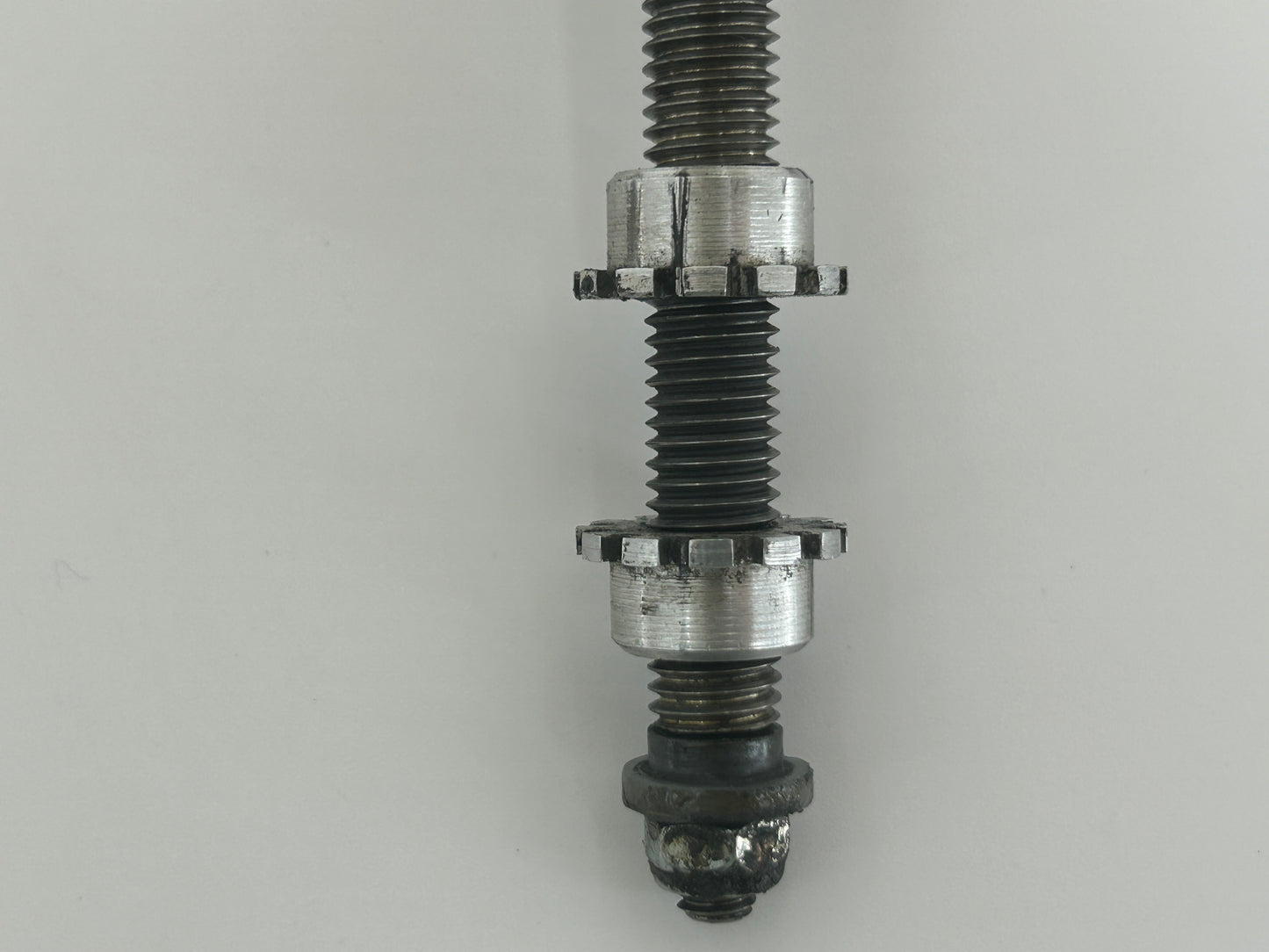 Bernal GDO 100 Zahnrad Ritzel Antriebssnabe Schneckenrad Antriebsscheibe