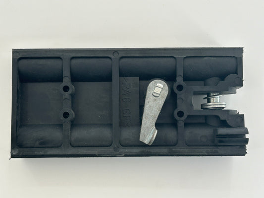 Bernal S401-80 Laufwagen Mitnehmer Schlitten Zugschlitten Motorwagen Laufkatze Laufbock Gleitschlitten Laufschuh Laufschlitten Rollenwagen Führungsschlitten Antriebsschlitten