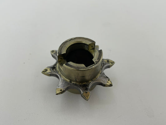 Becker BOM 600 Zahnrad Ritzel Kettenritzel Antriebsritzel Zahnkranz Antriebssnabe Antriebsscheibe Adapteraufsatz Schneckengetriebe Schneckenrad