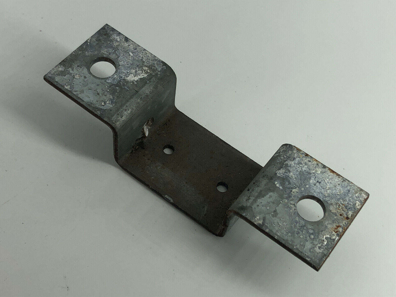 Endress GTA600 Winkel Befestigung Halterung Halter Haltewinkel Sturzhalter Decke