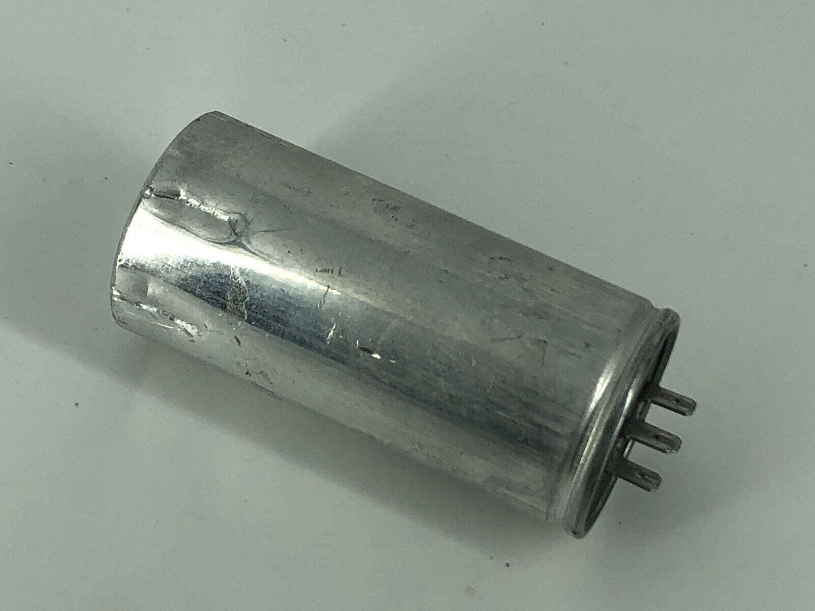 Genie ESD Kondensator Elko Anlaufkondensator Motorkondensator Radial