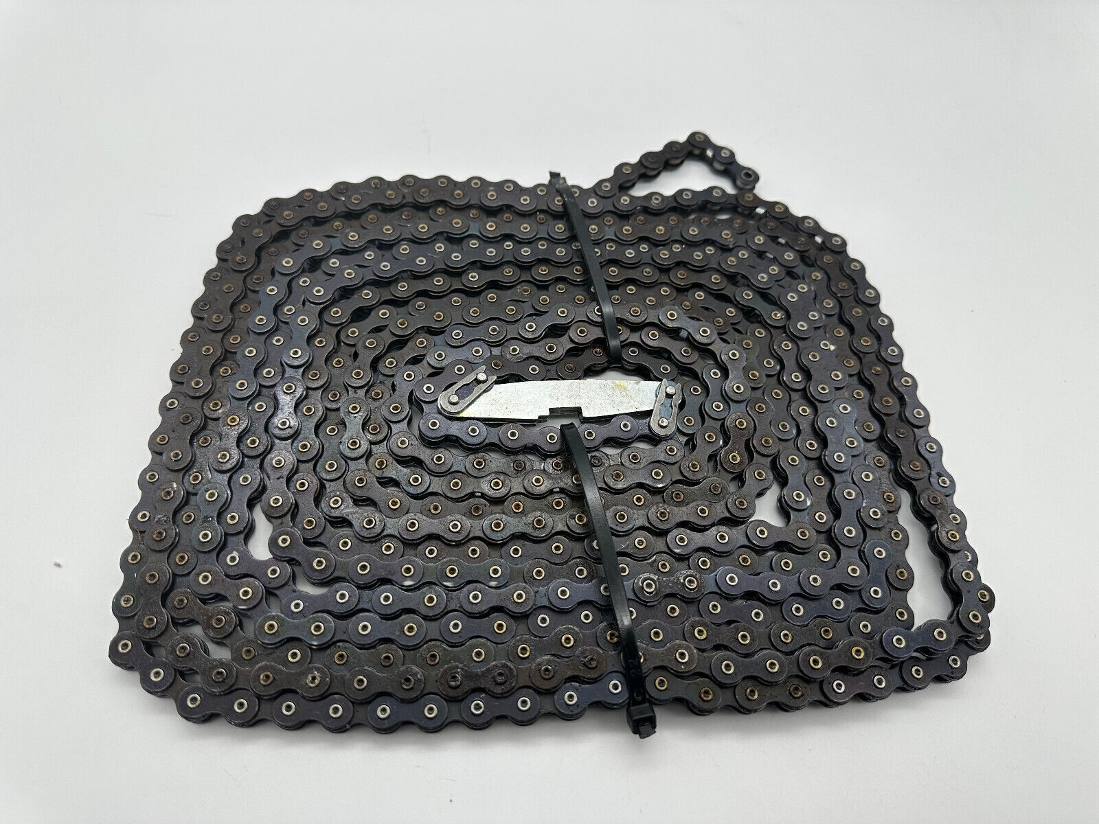 Berner MS60 Kette Steuerkette Mittnehmerkette Transportkette Zahnriemen Zahngurt