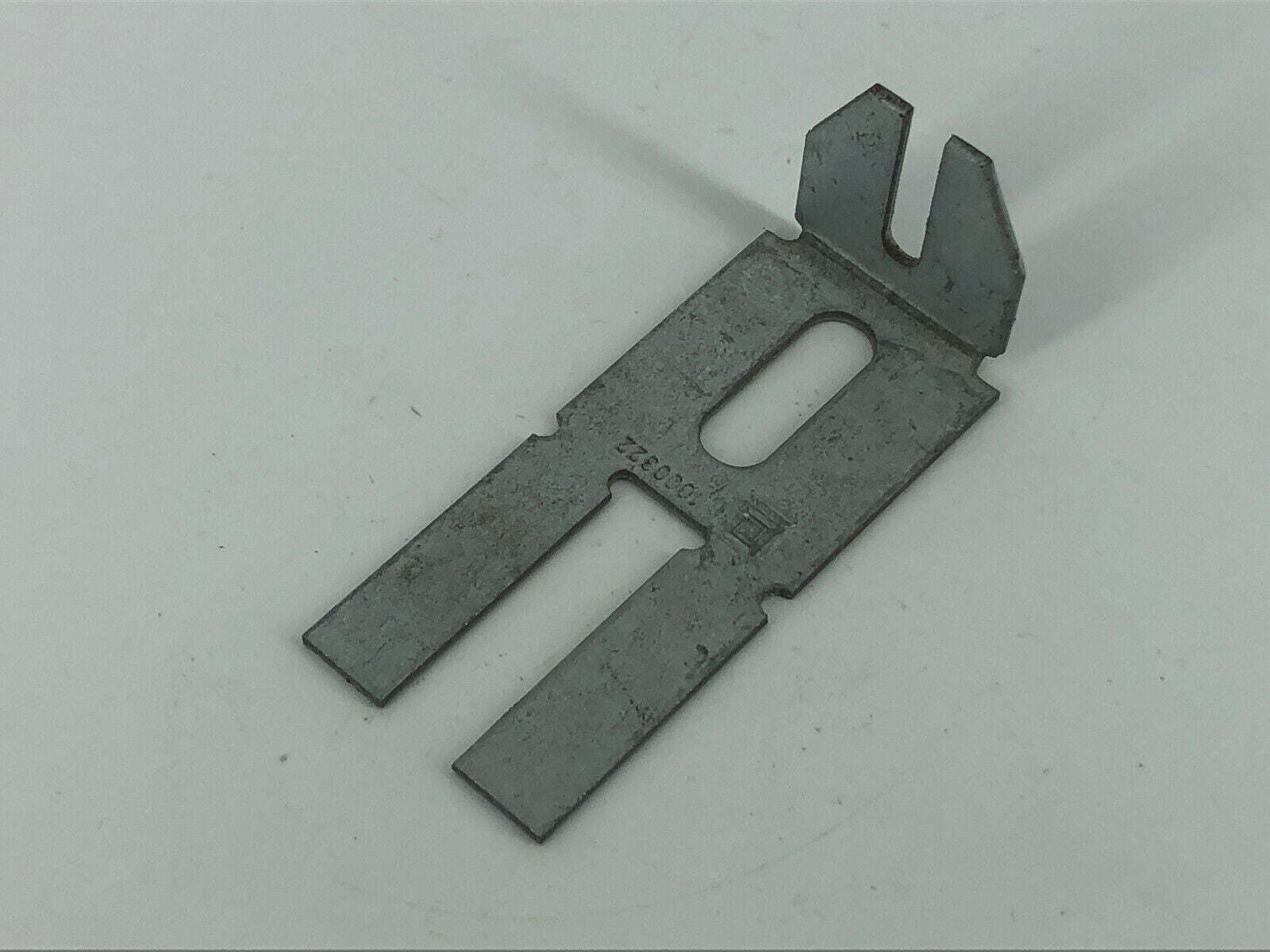 Hörmann Winkel Halter Sturzhalter Halterung Haltewinkel Befestigung .