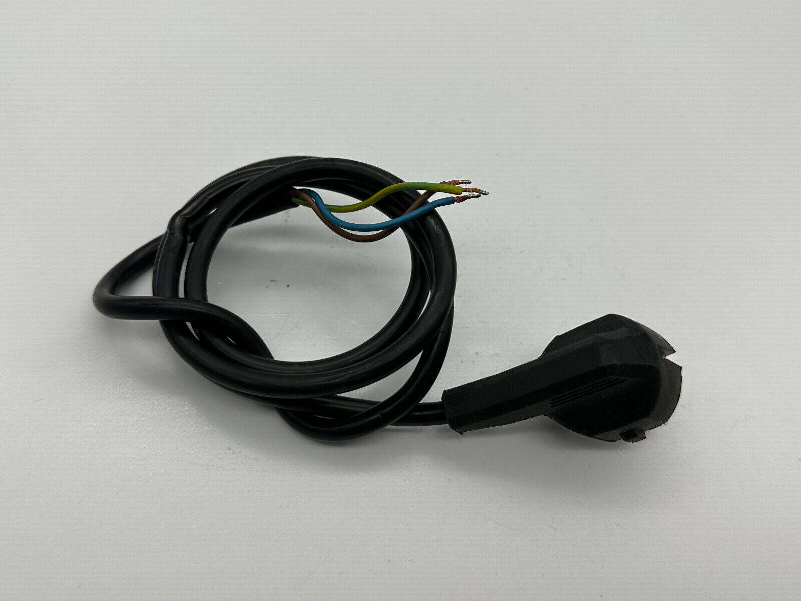 Brennstuhl GT 600 Kabel Stromkabel Anschlusskabel Hauptkabel Verdrahtung Verkabe