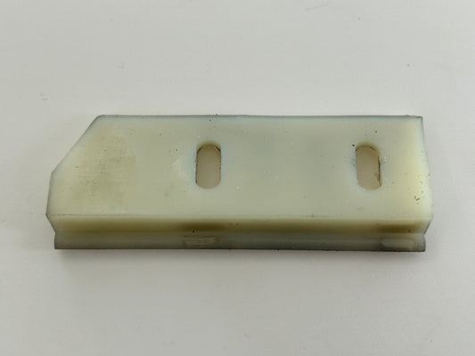Bernal BT50 Endschalter Anschlag Plastikteil Plasik Kunststoff Halterung Ersatzteil
