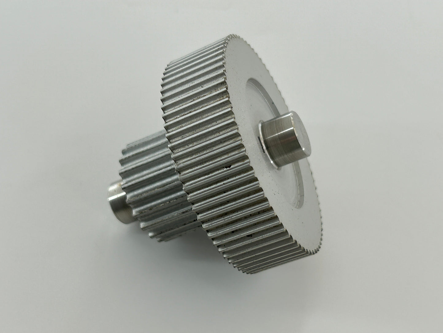 Brütsch Elektronik AG Zahnrad Zahnkranz Ritzel Kettenritzel Antriebsritzel Antriebssnabe Antriebsscheibe Adapteraufsatz Schneckengetriebe Schneckenrad