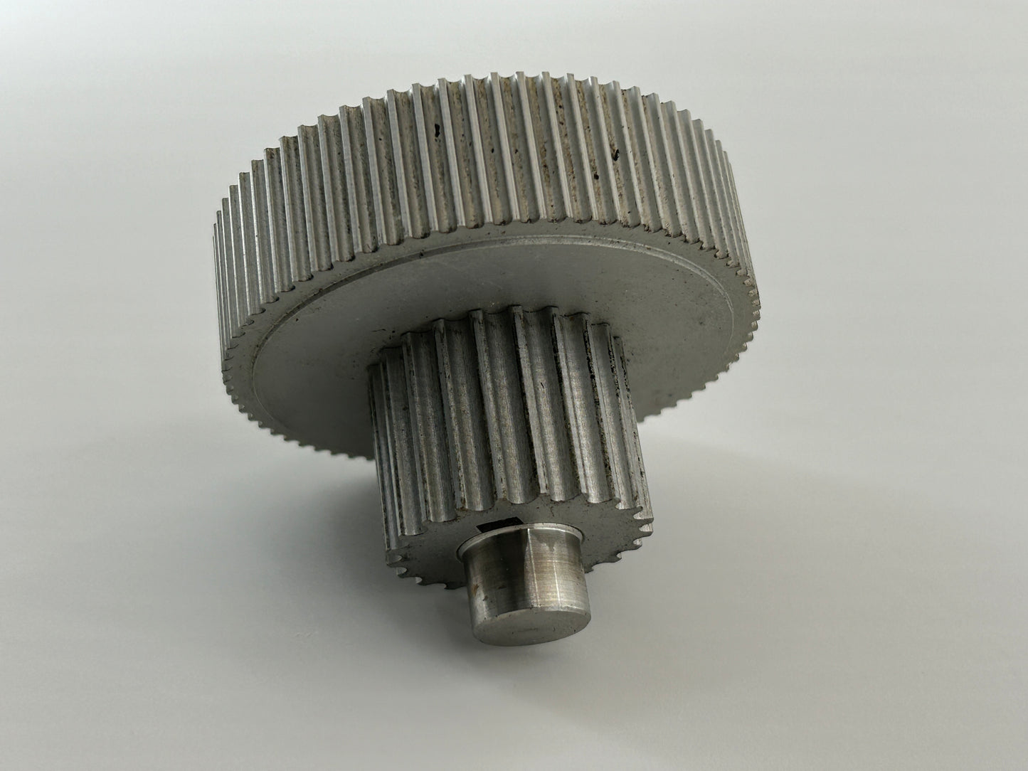 Brütsch Elektronik AG Zahnrad Zahnkranz Ritzel Kettenritzel Antriebsritzel Antriebssnabe Antriebsscheibe Adapteraufsatz Schneckengetriebe Schneckenrad
