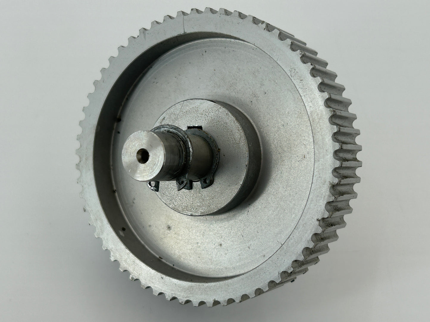 Brütsch Elektronik AG Zahnrad Ritzel Kettenritzel Zahnkranz Antriebsritzel Antriebssnabe Antriebsscheibe Adapteraufsatz Schneckengetriebe Schneckenrad
