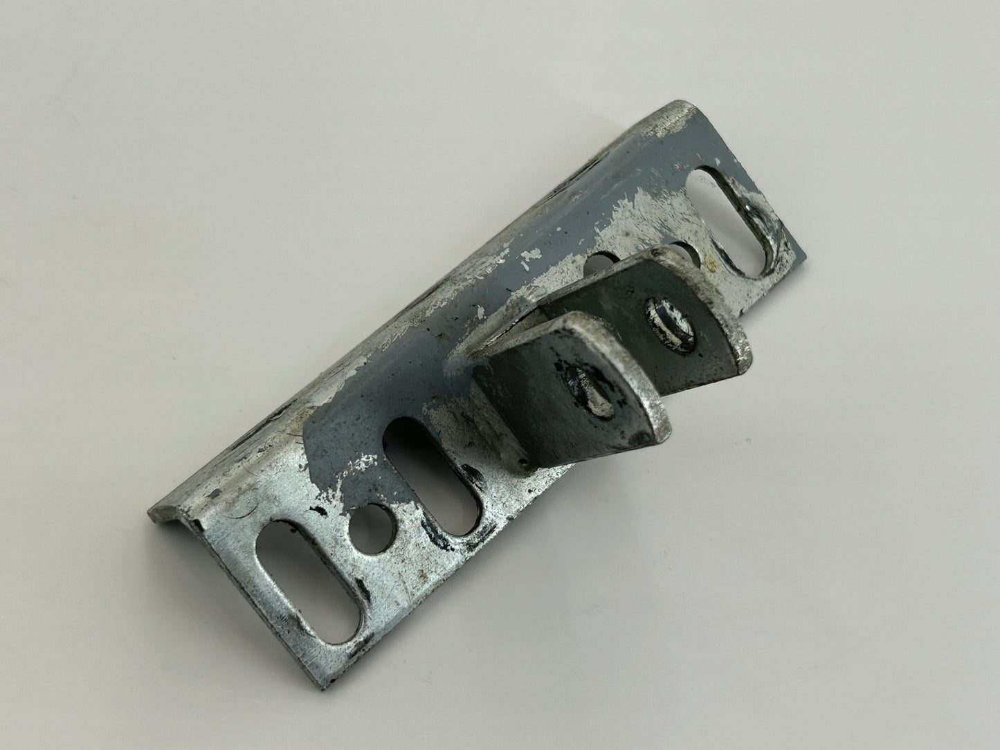 Bosch GGT50 Torwinkel Sturzwinkel Halterung Haltewinkel Torbeschlagswinkel