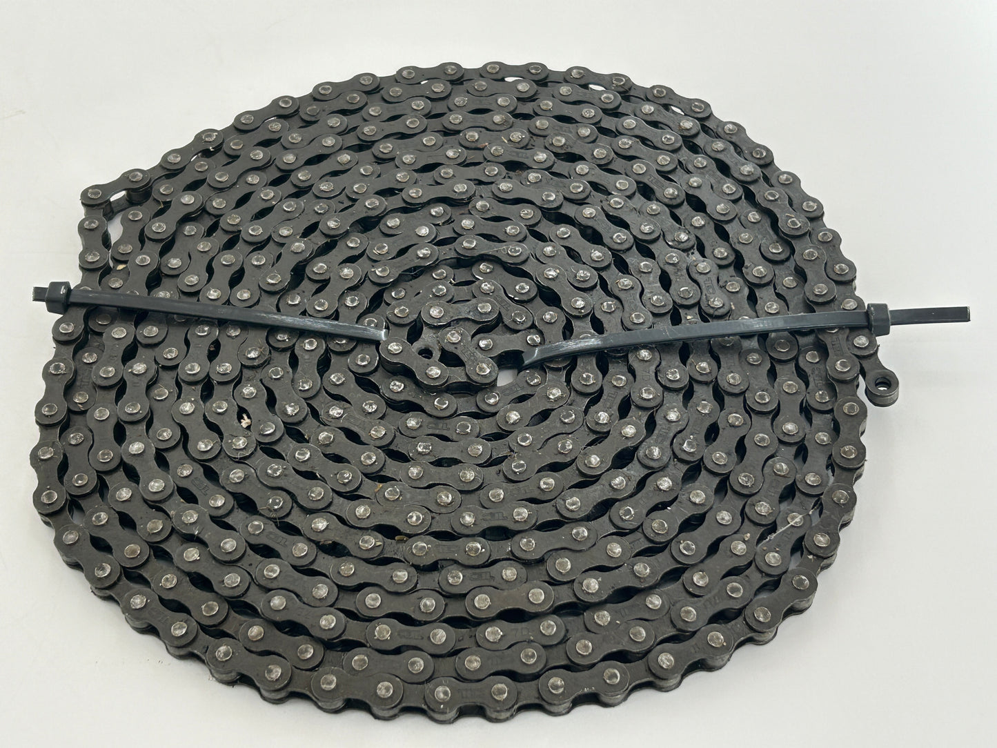 Schellenberg Drive 600N Kette Steuerkette Mittnehmerkette Transportkette Antriebskette Förderkette Zahnkette Zugkette