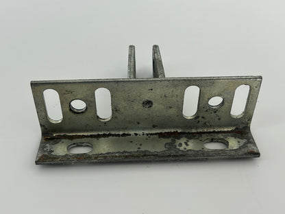Chamberlain ML1000EV gate angle gate fastening gate connector gate fitting gate leaf angle retaining angle gate fitting angle gate lock gate connection bracket 