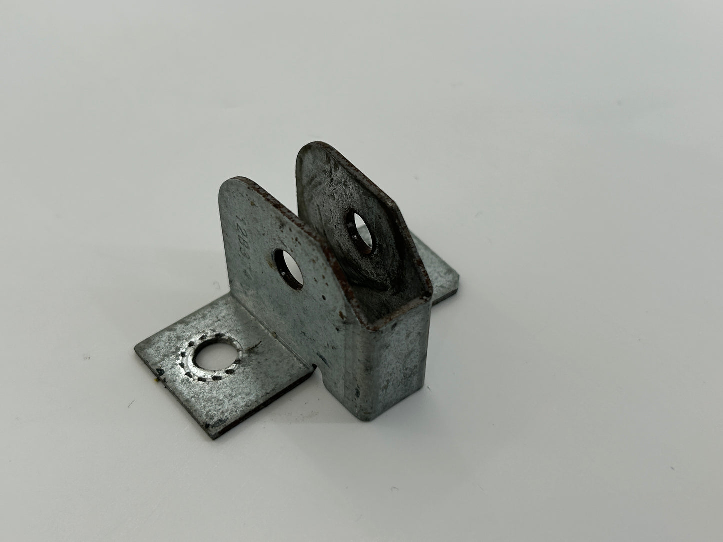 Chamberlain ML700 Torwinkel Winkel Torbefestigung Toranbinder Torbeschlag Torblattwinkel Haltewinkel Torbeschlagswinkel Torverschluss Toranschlusskonsole