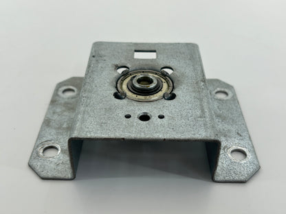 Novoferm Tormatic 413 Endstück Umlenkung Kettenspanner Spannvorrichtung Winkel Umlenkrolle Rolle Kettenumlenkung Kettenwender