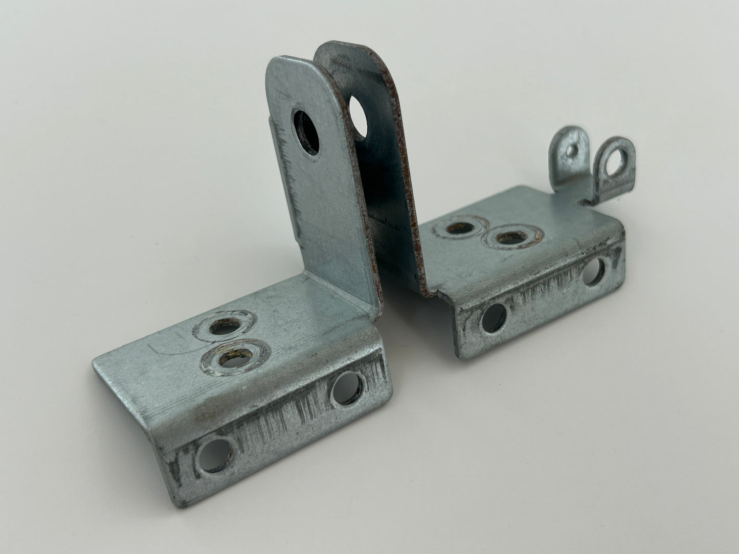 Rademacher SX5 Torwinkel Torbefestigung Toranbinder Torbeschlag Torblattwinkel Haltewinkel Torbeschlagswinkel Torverschluss Toranschlusskonsole