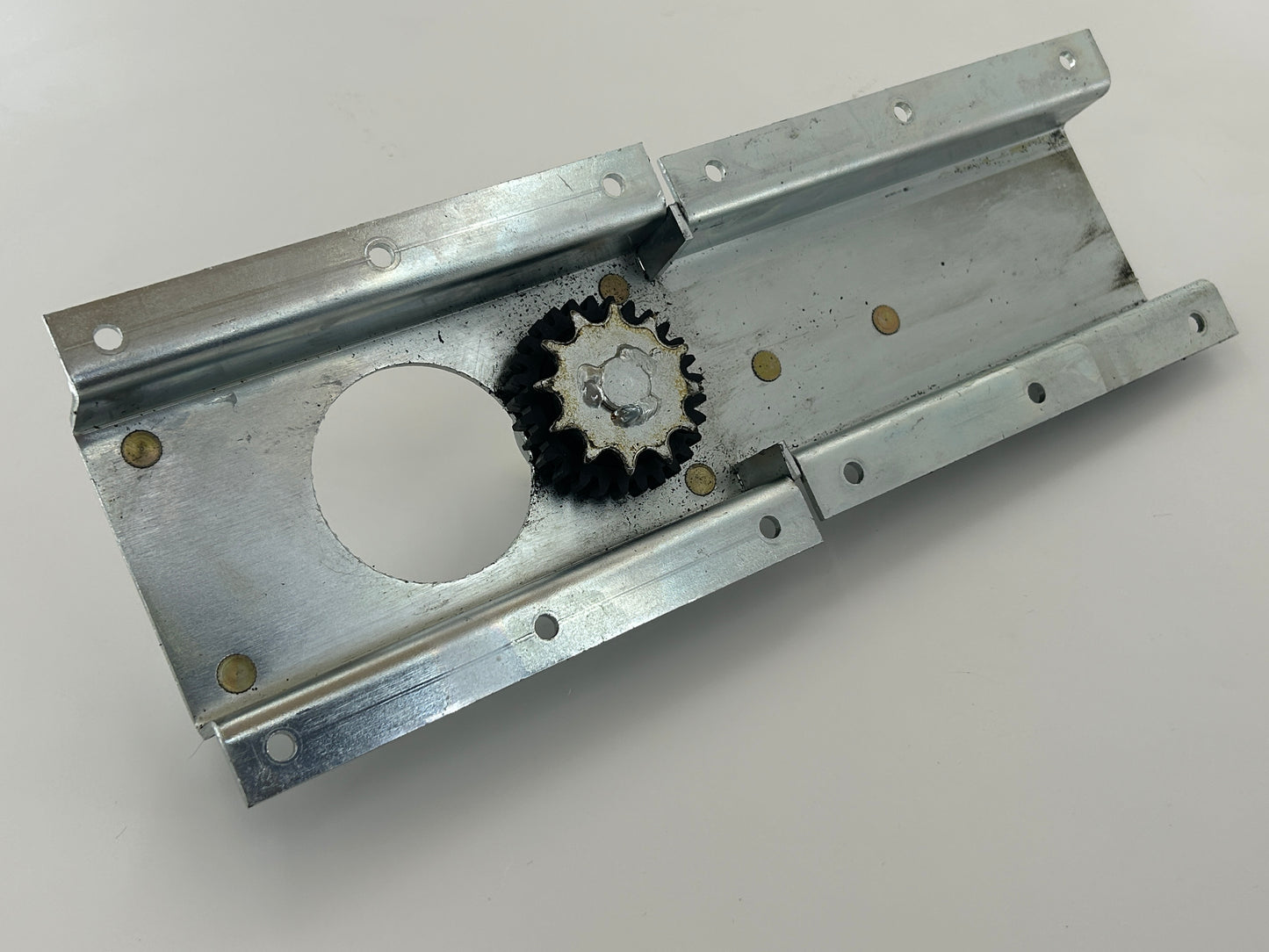 AEG Braitmaier Zahnrad Zahnkranz Ritzel Kettenritzel Antriebsritzel Antriebssnabe Antriebsscheibe Adapteraufsatz Schneckengetriebe Schneckenrad