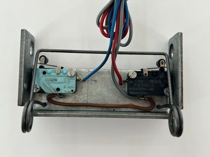 AEG Braitmaier Endschalter Schalter Taster Positionsschalter Sensor Endanschlag Microschalter Kontaktschalter Knopf