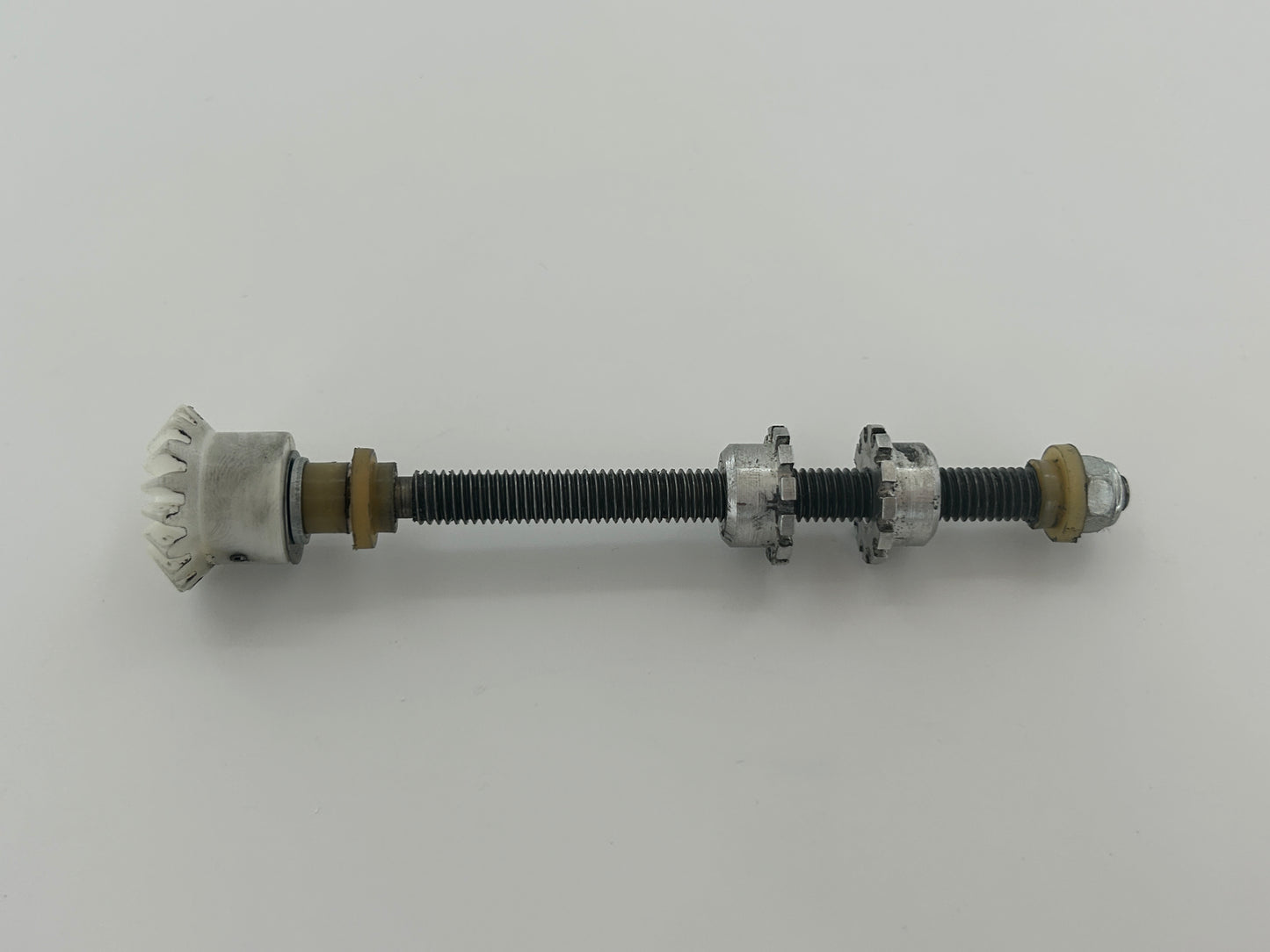 AEG Braitmaier Zahnrad Zahnkranz Kettenritzel Antriebsritzel Ritzel Antriebssnabe Antriebsscheibe Adapteraufsatz Schneckengetriebe Schneckenrad