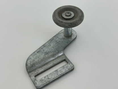 Novoferm VL Laufrollenhalterung Rollenhalterung Rolle Halterung 30501 301 G