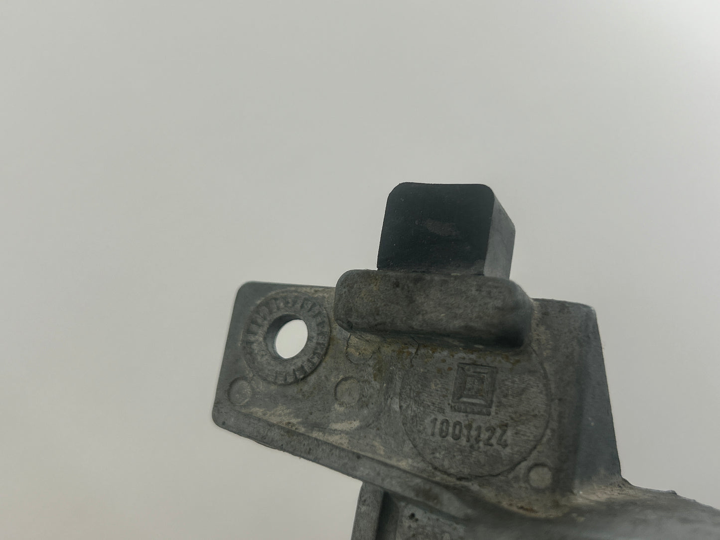Hörmann Ersatzteile rechts N80 Schwingtor Rollenhalter