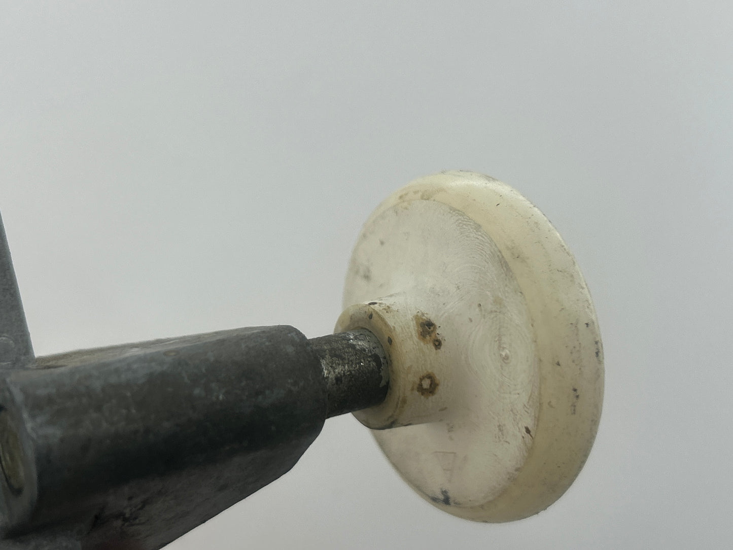 Hörmann Ersatzteile Rollenhalter rechts N80 Schwingtor