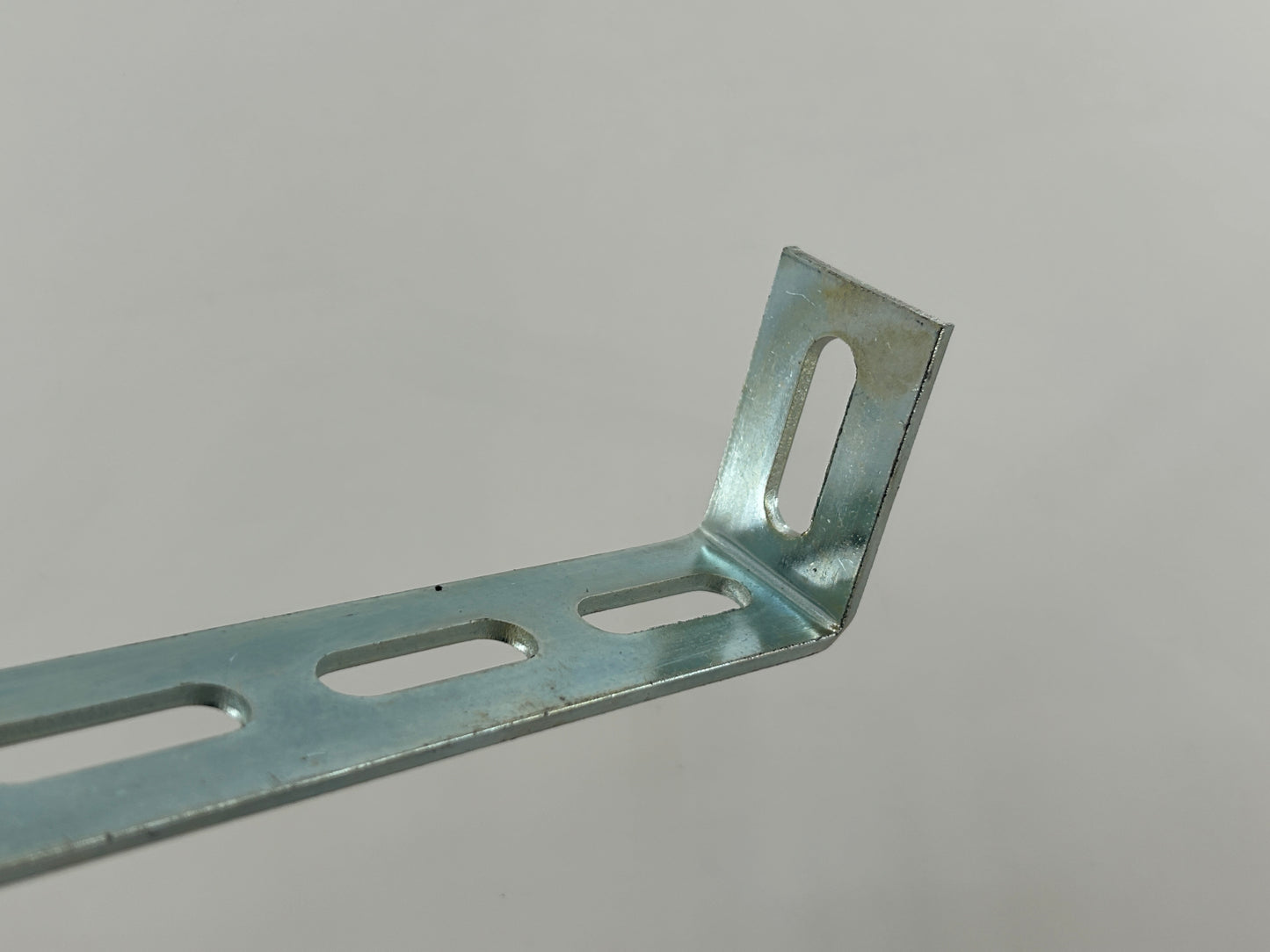 Bernal S401-120 Winkel Bügel Halterung Halter Haltewinkel Befestigung Schienenbefestigung Sturzwinkel Sturzhalter