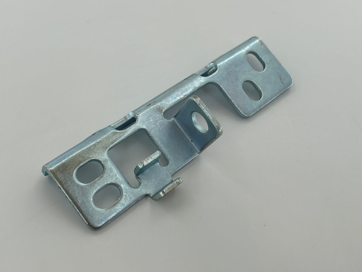 Bernal S401-120 Torwinkel Torbefestigung Toranbinder Torbeschlag Torblattwinkel Haltewinkel Torbeschlagswinkel Torverschluss Toranschlusskonsole