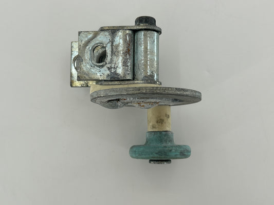 Hinges 352