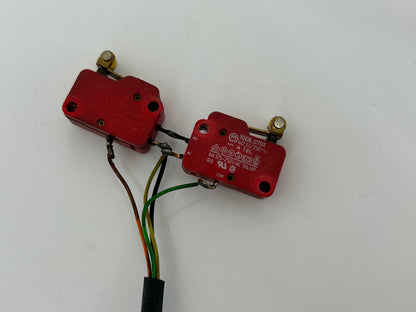 Berner GHT60 Endschalter Schalter Sensor Hallsensor Taster Positionsschalter Endanschlag Microschalter Kontaktschalter Knopf