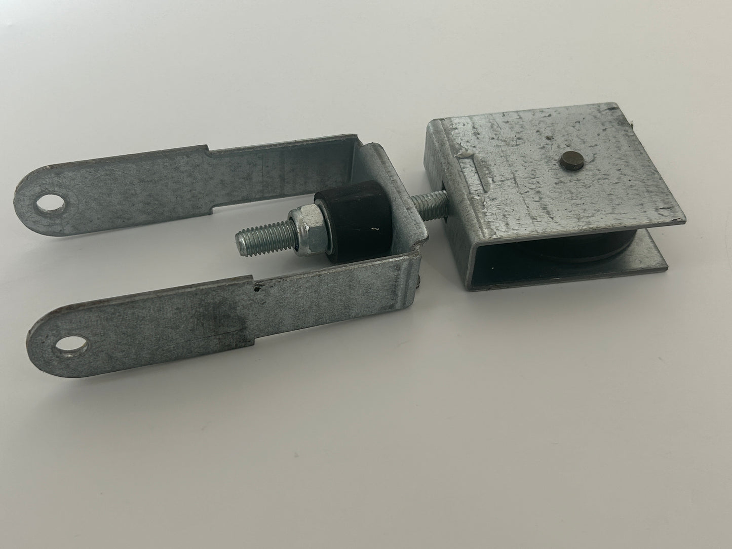 Tormatic GTA701 chain tensioner end piece deflection tensioning device angle deflection pulley roller chain deflection chain turner chain spreader 