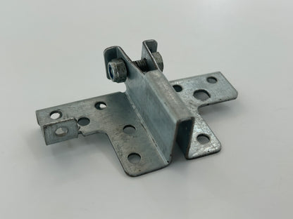 Bernal BT60 Torwinkel Winkel Torbefestigung Toranbinder Torbeschlag Torblattwinkel Haltewinkel Torbeschlagswinkel Torverschluss Toranschlusskonsole