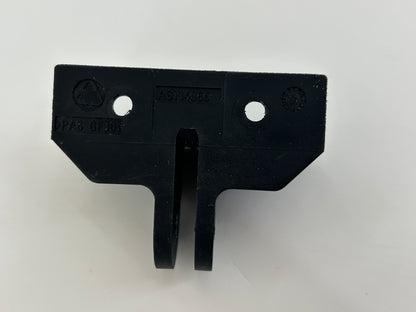 Hörmann Liftronic 500 Torbefestigung Torwinkel Toranbindern Torbeschlag Torblattwinkel Winkel Halterung Halter Haltewinkel Torbeschlagswinkel Toranschlusskonsole Torverschluss