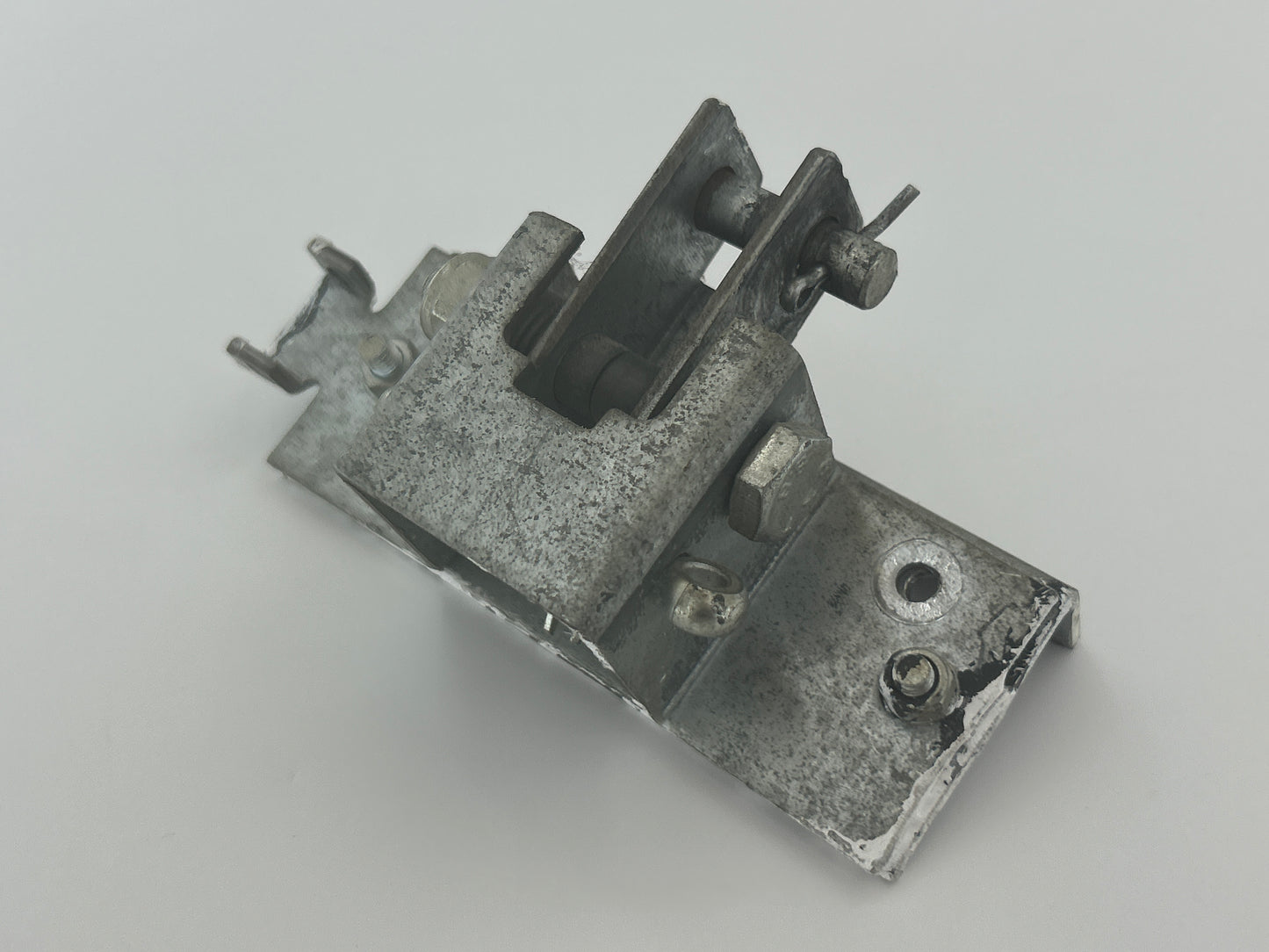 Tormatic GTA540E   Torbefestigung Torwinkel Toranbindern Torbeschlag Torblattwinkel Winkel Halterung Halter Haltewinkel Torbeschlagswinkel Toranschlusskonsole Torverschluss