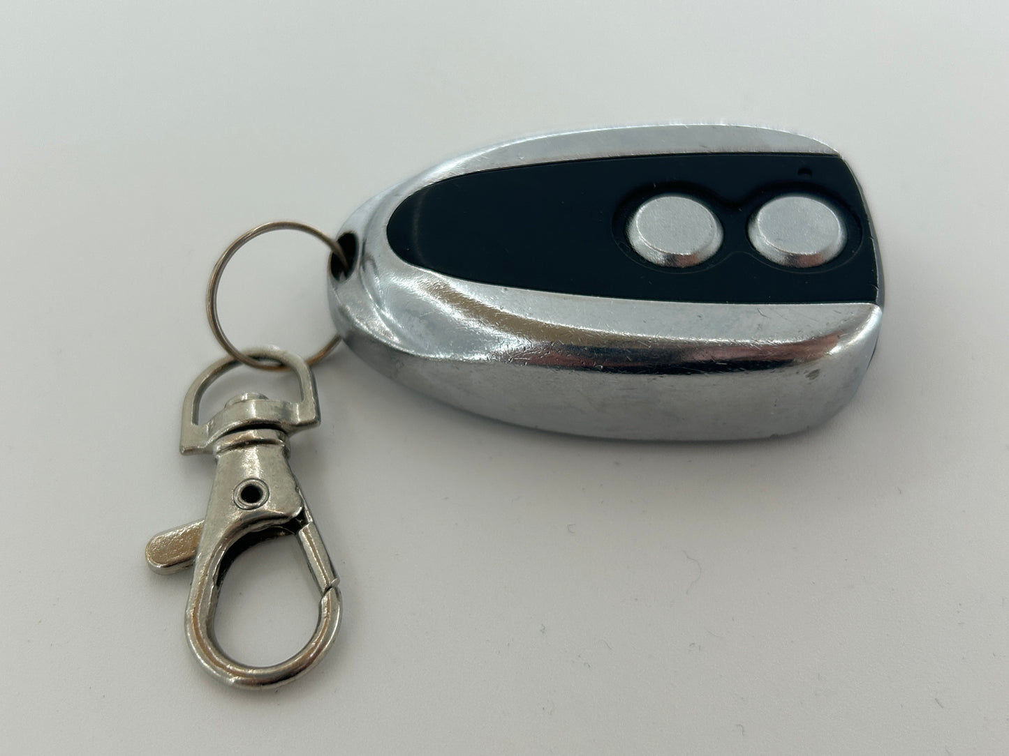 Liftronic Handsender Drücker Fernbedienung Funktaster Funk Fernsteuerung Schalter Toröffner Transmitter Handöffner