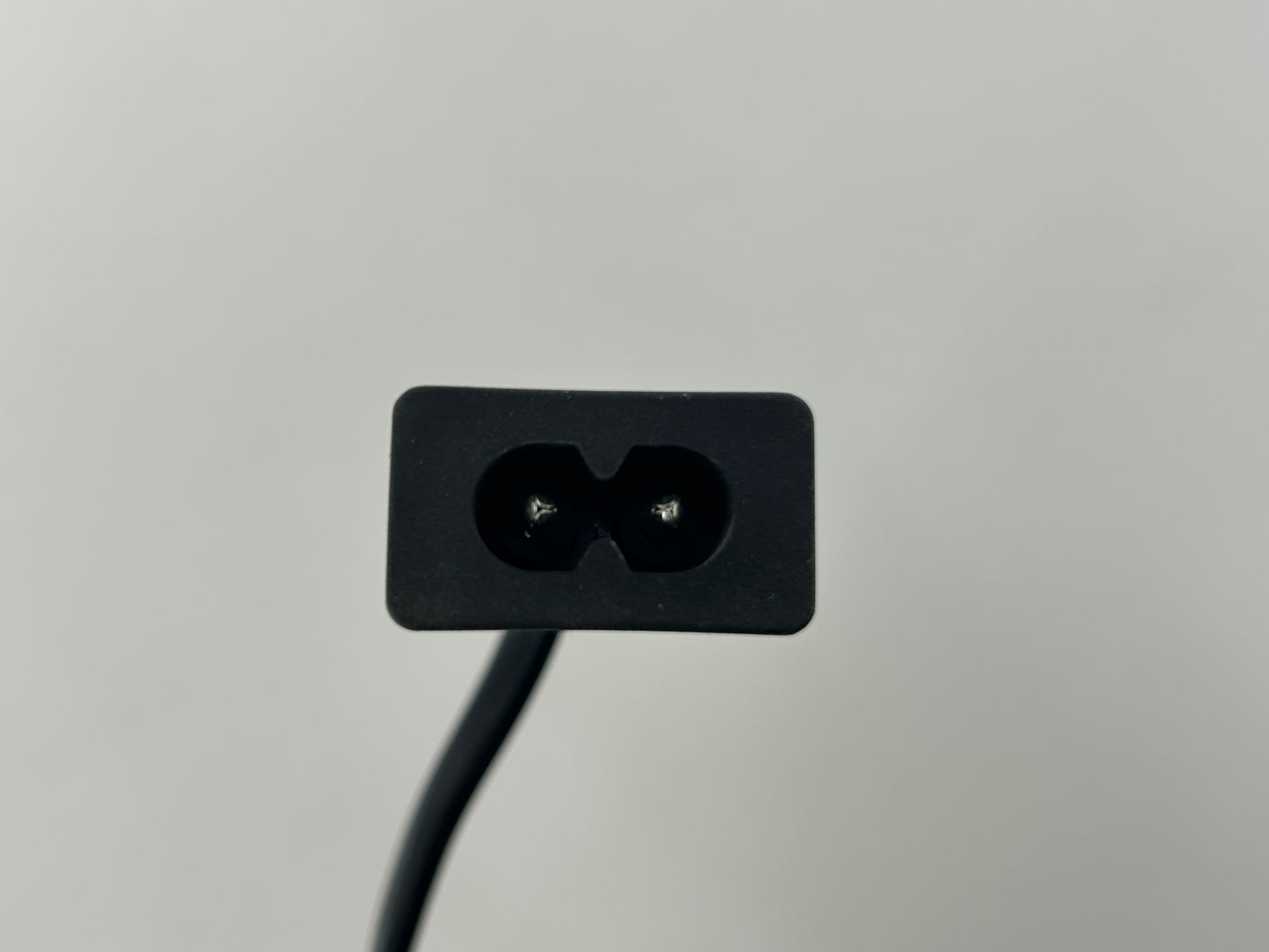 Novoferm Novomatic 563S Buchse Ladebuchse Kabel Stromkabel Anschlusskabel Kabelbaum Hauptkabel Verkabelung Verbindungskabel Steuerkabel Verdrahtung