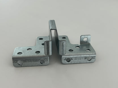 Novoferm Novomatic 423 Torbefestigung Torwinkel Toranbindern Torbeschlag Torblattwinkel Winkel Halterung Halter Haltewinkel Torbeschlagswinkel Toranschlusskonsole Torverschluss