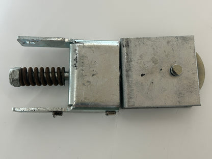 Belfox Fabia 80 Riemenenspanner Umlenkung Rolle Spannvorrichtung Rad Laufrolle Umlenkrolle Führungsrolle Spannrolle Antriebsrolle Endstück Riemenumlenkung Kettenwender