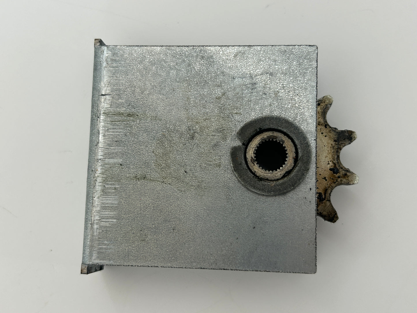 Belfox Fabia 80 Umlenkung Rolle Spannvorrichtung Rad Ersatzteil Laufrolle Umlenkrolle Führungsrolle Spannrolle Antriebsrolle Kettenwender Kettenspanner Kettenführung Endstück Kettenumlenkung Kettenspreizer