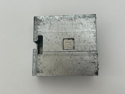 Novoferm 502 Umlenkung Rolle Spannvorrichtung Rad Ersatzteil Laufrolle Umlenkrolle Führungsrolle Spannrolle Antriebsrolle Kettenwender Kettenspanner Kettenführung Endstück Kettenumlenkung Kettenspreizer