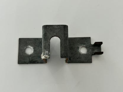 Berner BT60 Torbefestigung Torwinkel Toranbindern Torbeschlag Torblattwinkel Winkel Halterung Halter Haltewinkel Torbeschlagswinkel Toranschlusskonsole Torverschluss