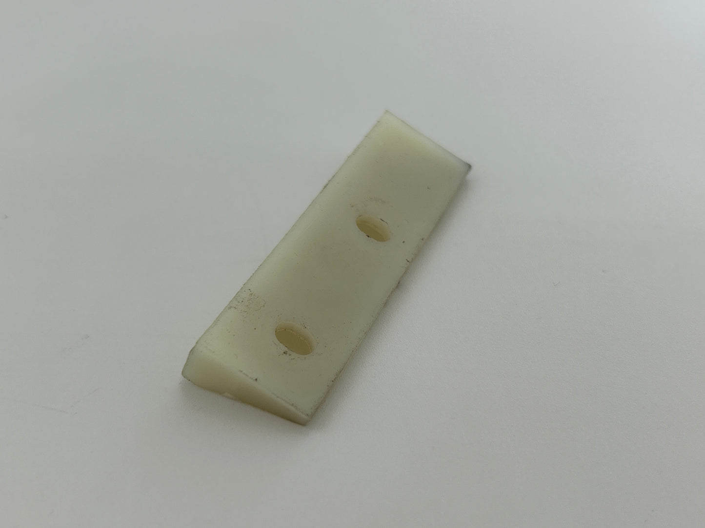 Berner BT60 Gleitschlitten Ersatzteil Kunststoff Halter Halterung Adapter