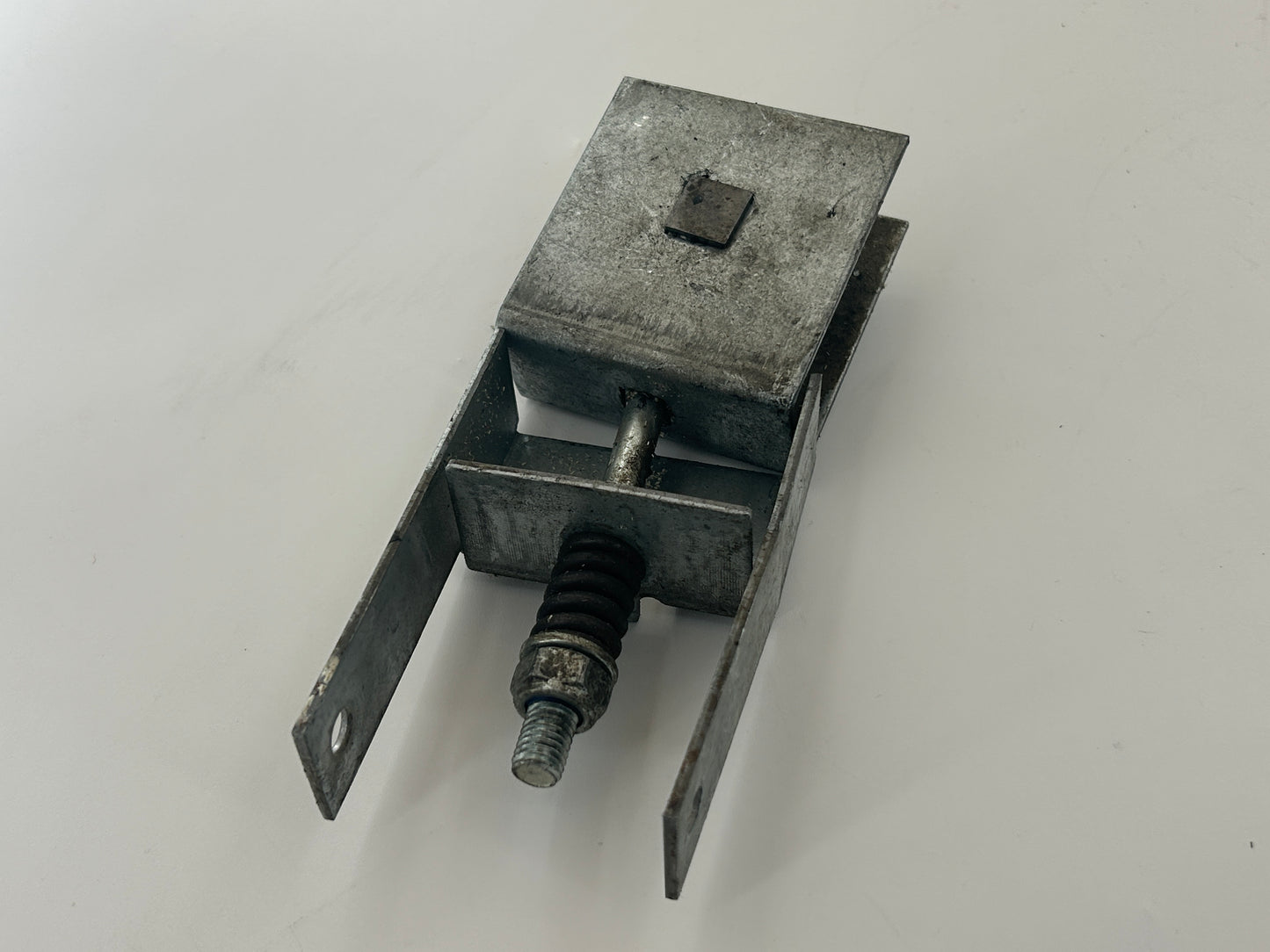 Liftmaster PRO8000 Umlenkung Rolle Spannvorrichtung Rad Ersatzteil Laufrolle Umlenkrolle Führungsrolle Spannrolle Antriebsrolle Kettenwender Kettenspanner Kettenführung Endstück Kettenumlenkung Kettenspreizer