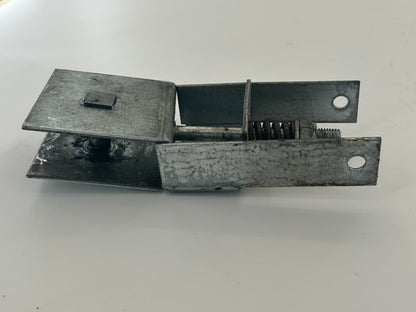 Liftmaster PRO8000 Umlenkung Rolle Spannvorrichtung Rad Ersatzteil Laufrolle Umlenkrolle Führungsrolle Spannrolle Antriebsrolle Kettenwender Kettenspanner Kettenführung Endstück Kettenumlenkung Kettenspreizer