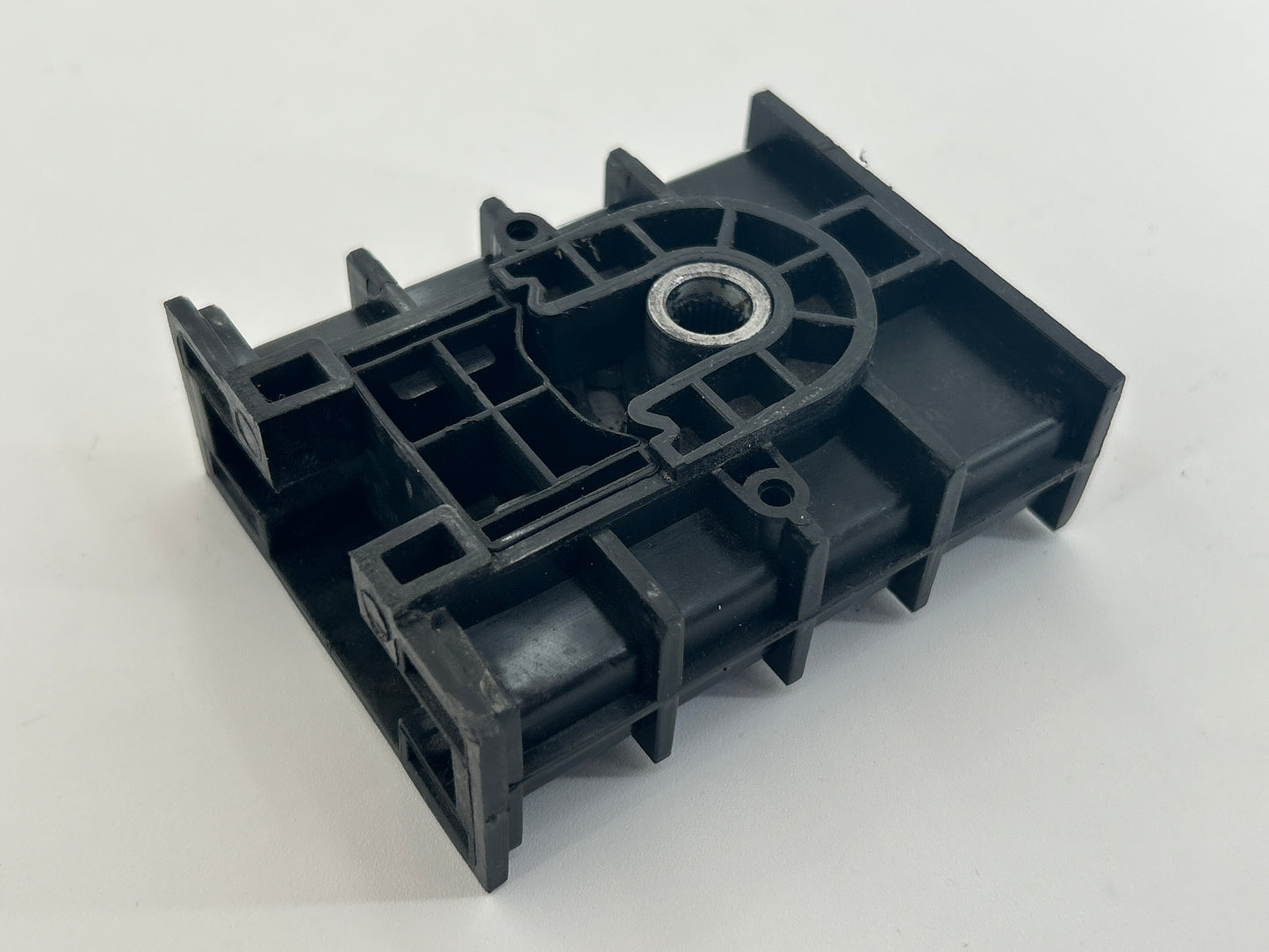 Novoferm Tormatic Novomatic 413 Umlenkung Rolle Spannvorrichtung Rad Ersatzteil Laufrolle Umlenkrolle Führungsrolle Spannrolle Antriebsrolle Kettenwender Kettenspanner Kettenführung Endstück Kettenumlenkung Kettenspreizer