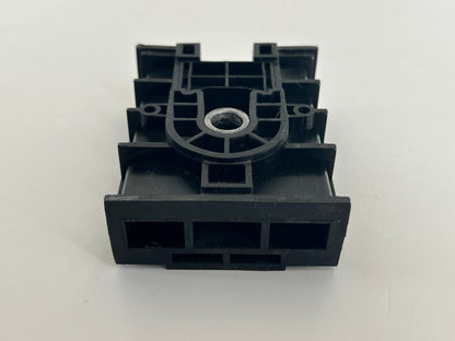 Novoferm Tormatic Novomatic 413 Umlenkung Rolle Spannvorrichtung Rad Ersatzteil Laufrolle Umlenkrolle Führungsrolle Spannrolle Antriebsrolle Kettenwender Kettenspanner Kettenführung Endstück Kettenumlenkung Kettenspreizer