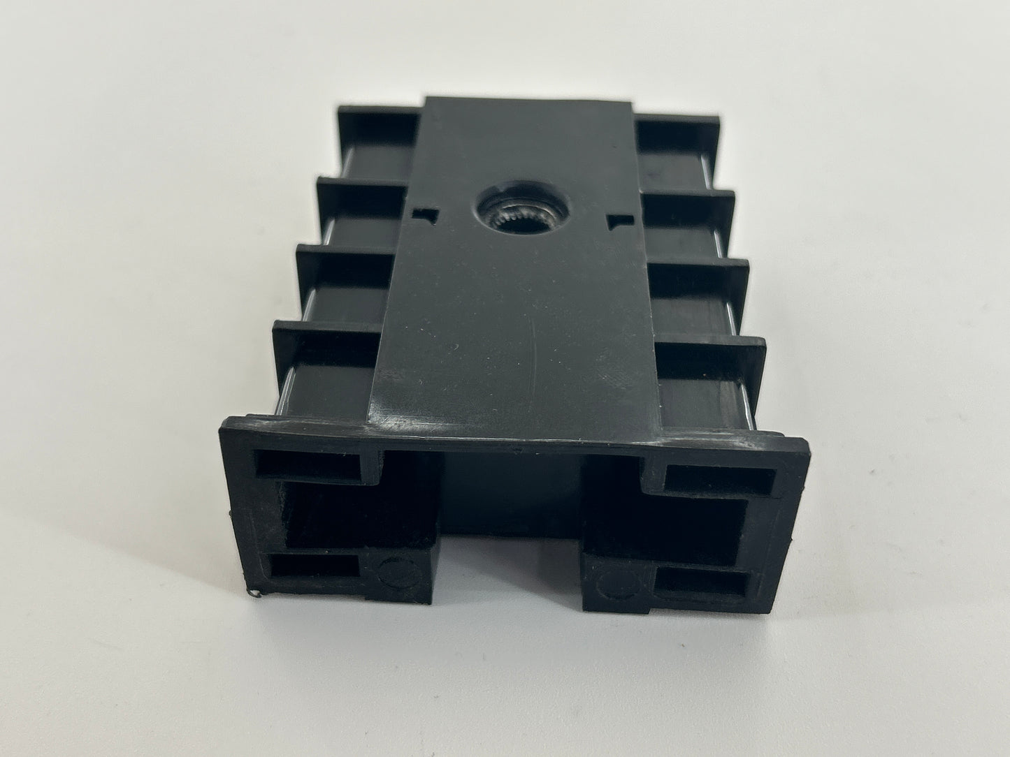 Novoferm Tormatic Novomatic 413 Umlenkung Rolle Spannvorrichtung Rad Ersatzteil Laufrolle Umlenkrolle Führungsrolle Spannrolle Antriebsrolle Kettenwender Kettenspanner Kettenführung Endstück Kettenumlenkung Kettenspreizer
