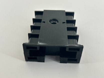 Novoferm Tormatic Novomatic 413 Umlenkung Rolle Spannvorrichtung Rad Ersatzteil Laufrolle Umlenkrolle Führungsrolle Spannrolle Antriebsrolle Kettenwender Kettenspanner Kettenführung Endstück Kettenumlenkung Kettenspreizer